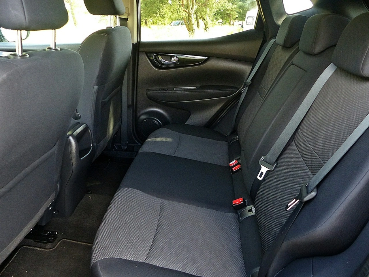 Nissan Qashqai - Zdjęcie 20