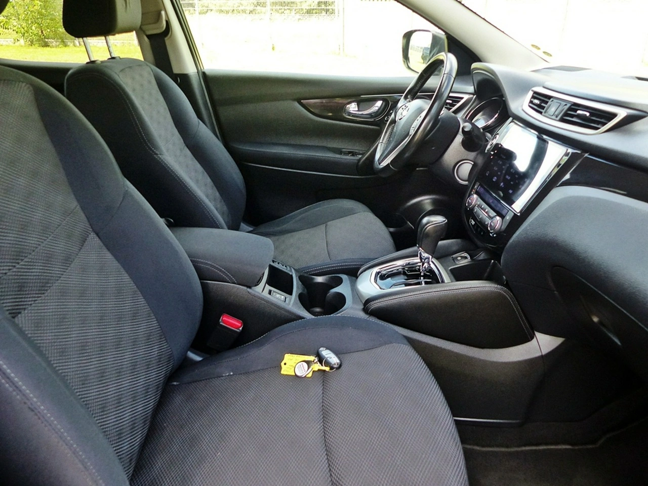 Nissan Qashqai - Zdjęcie 23