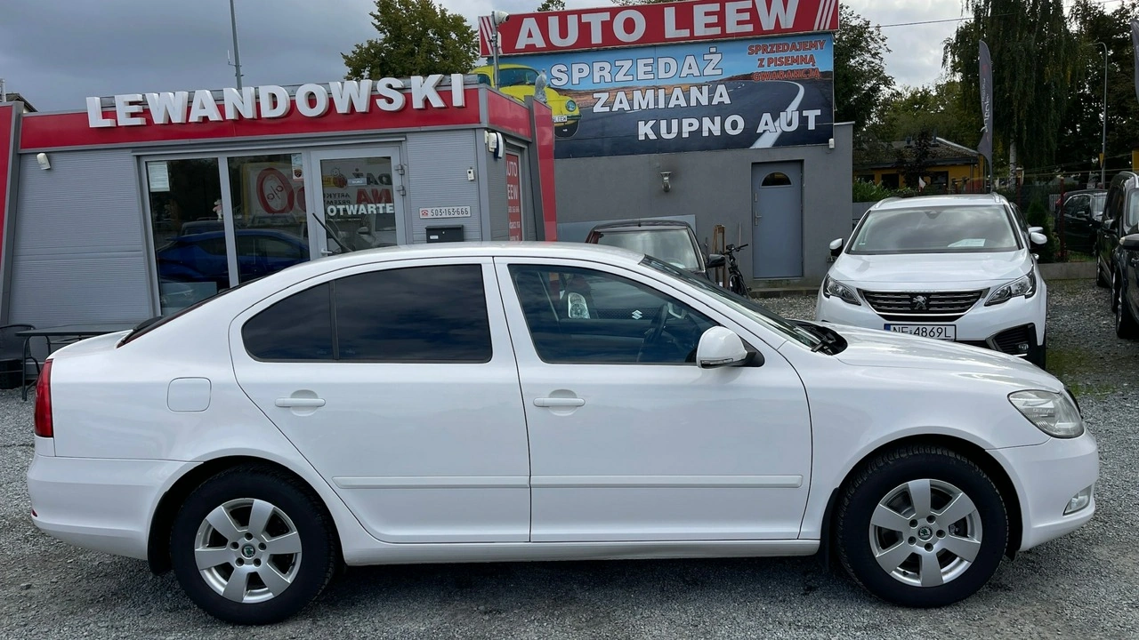 Skoda Octavia - Zdjęcie 4