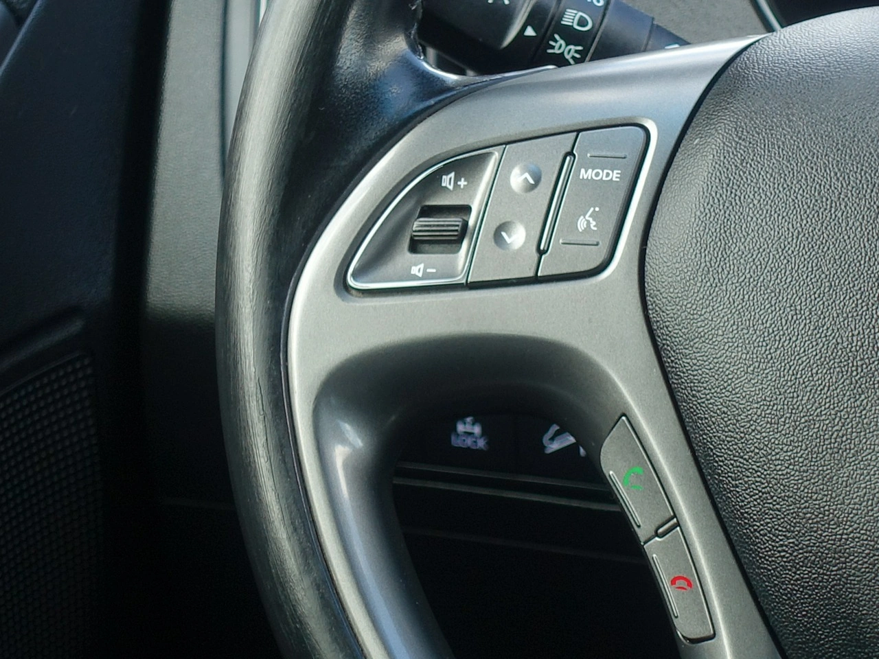 Hyundai ix35 - Zdjęcie 21