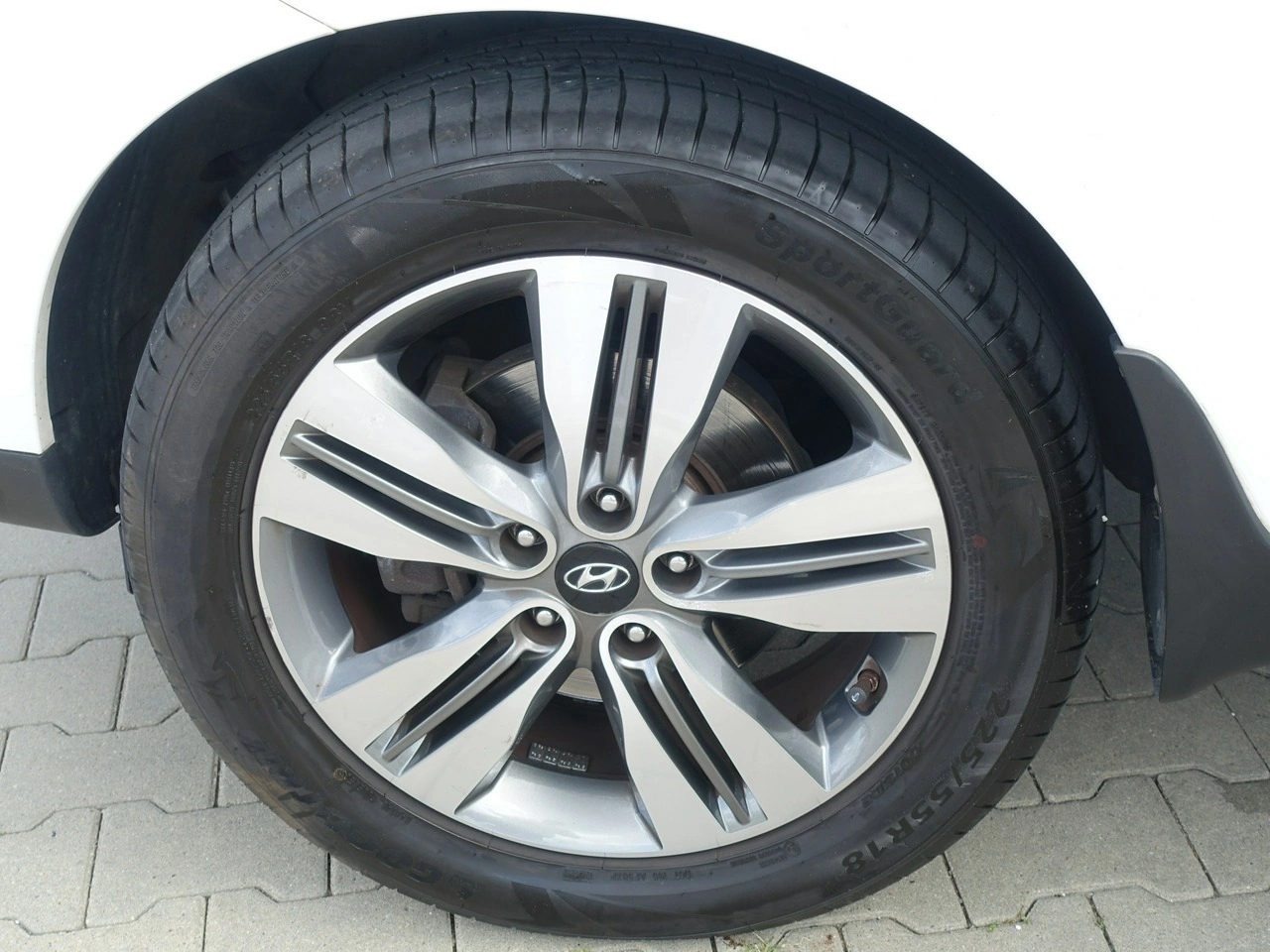 Hyundai ix35 - Zdjęcie 28