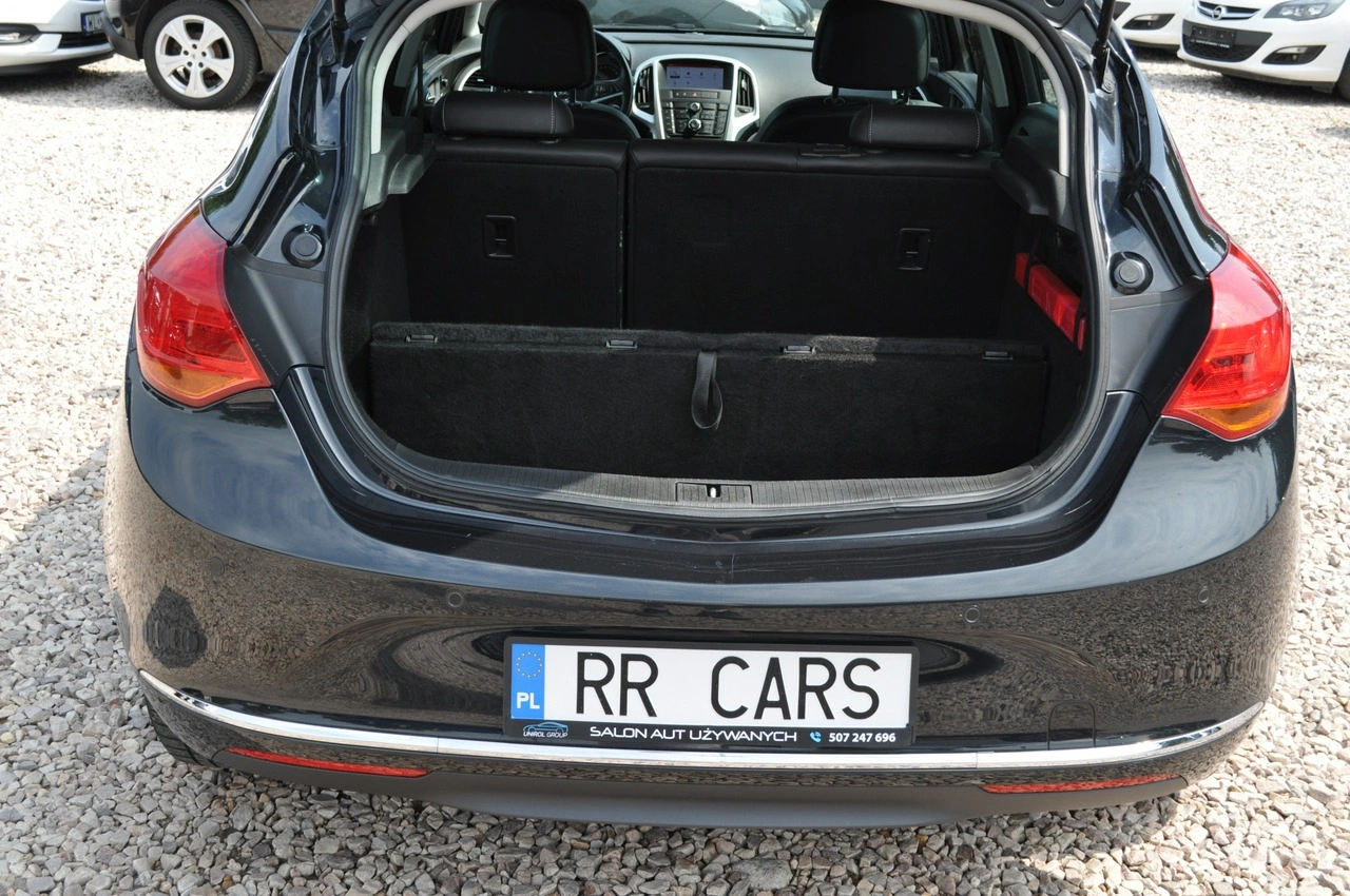 Opel Astra - Zdjęcie 30