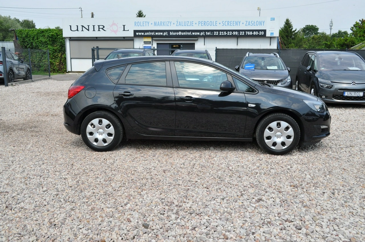 Opel Astra - Zdjęcie 3