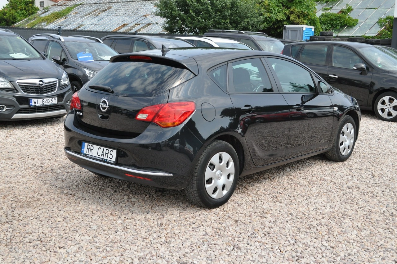 Opel Astra - Zdjęcie 5
