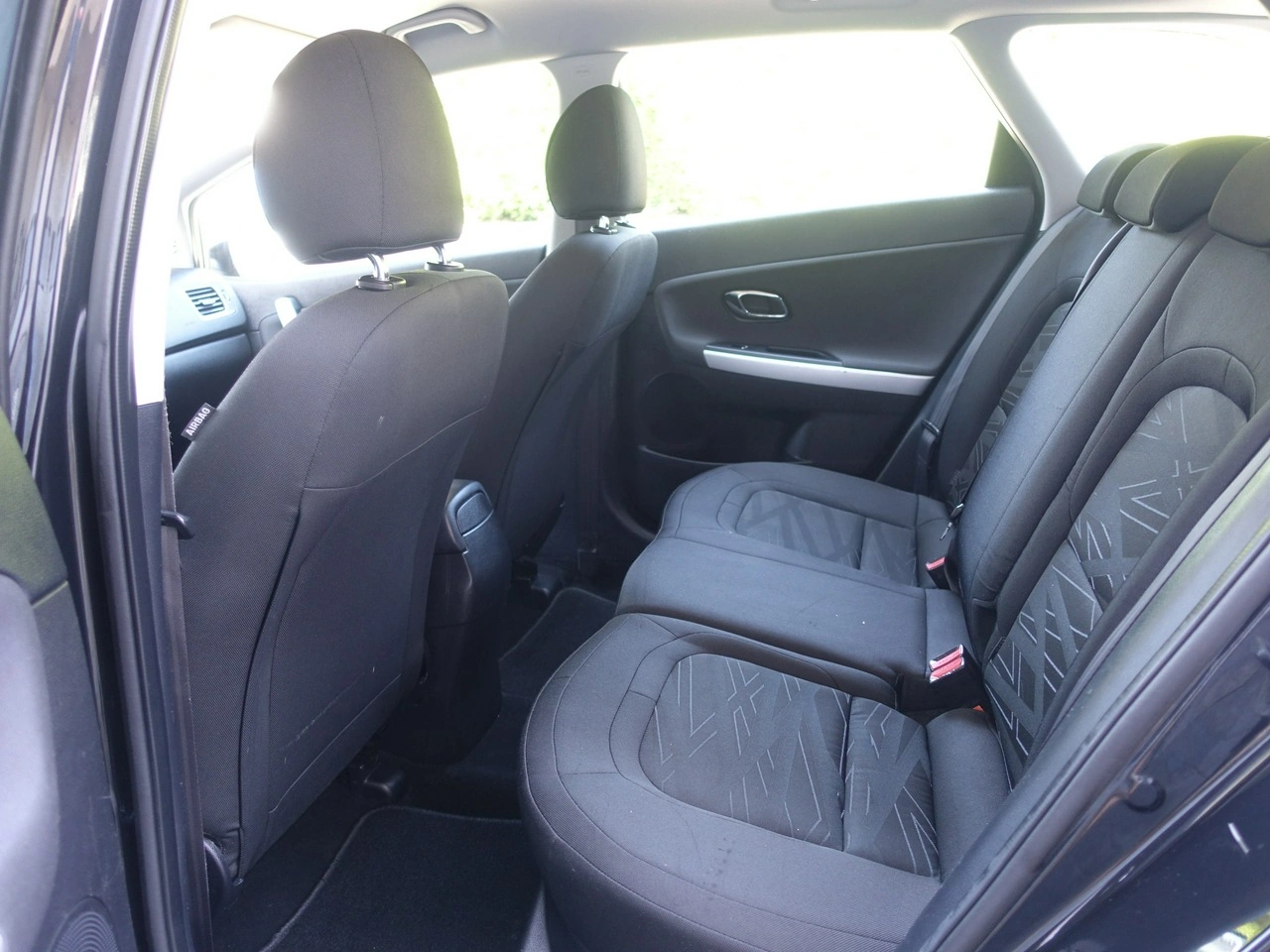 Kia Ceed - Zdjęcie 14