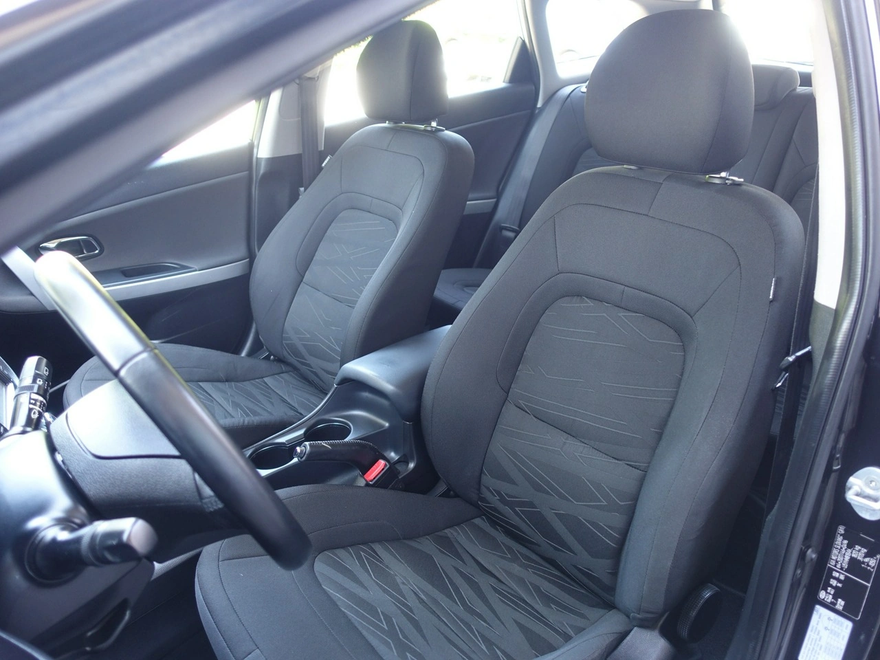 Kia Ceed - Zdjęcie 8