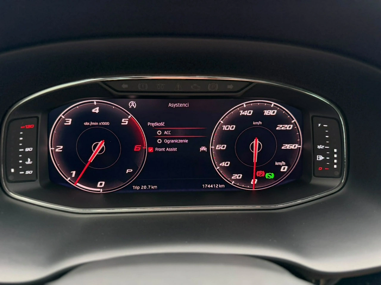 Seat Ateca - Zdjęcie 20