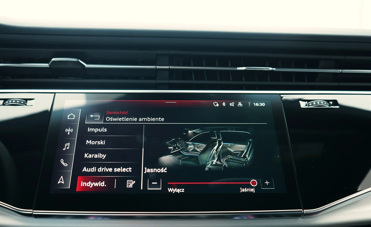 Audi Q8 - Zdjęcie 36