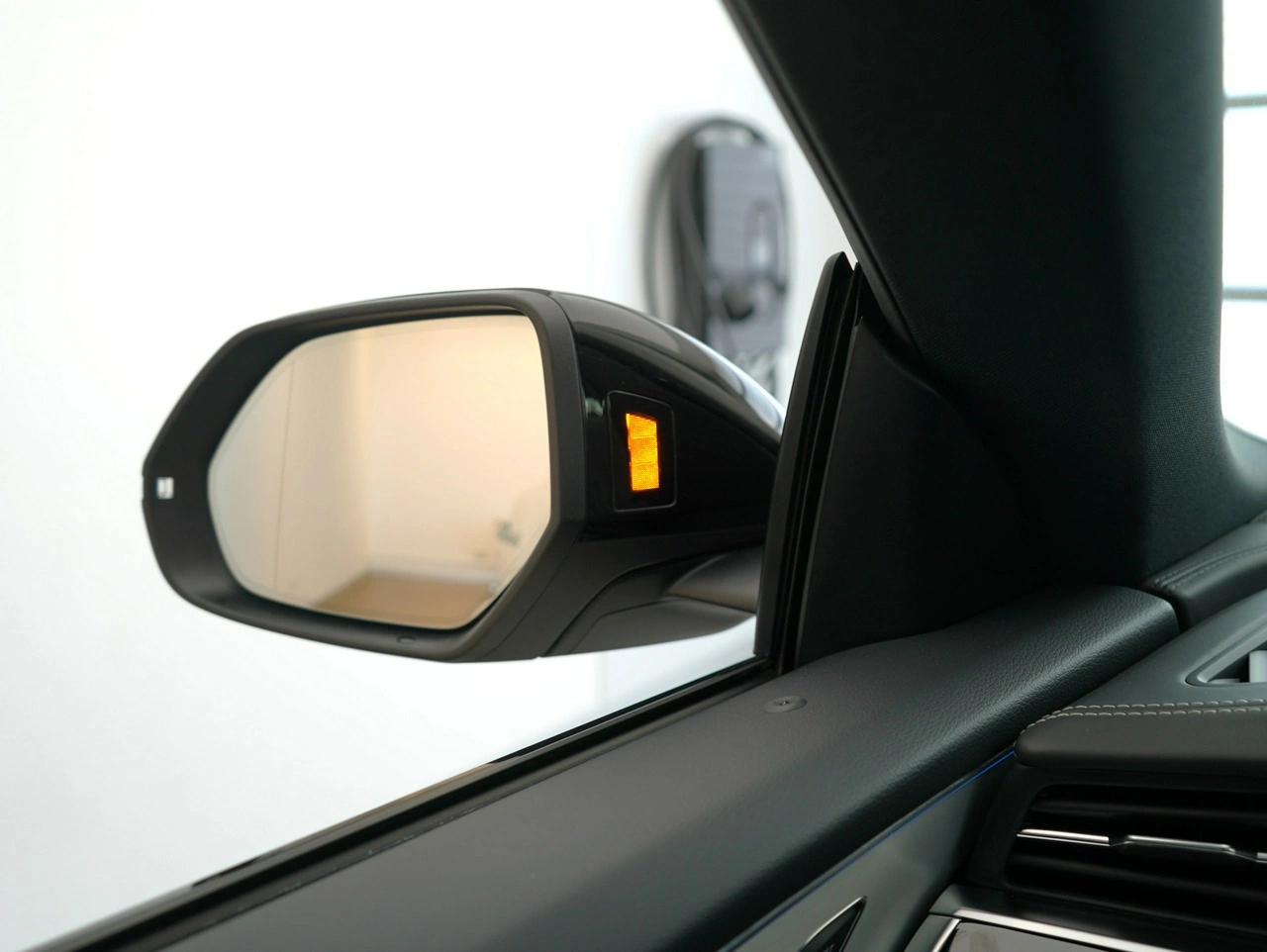 Audi Q8 - Zdjęcie 22