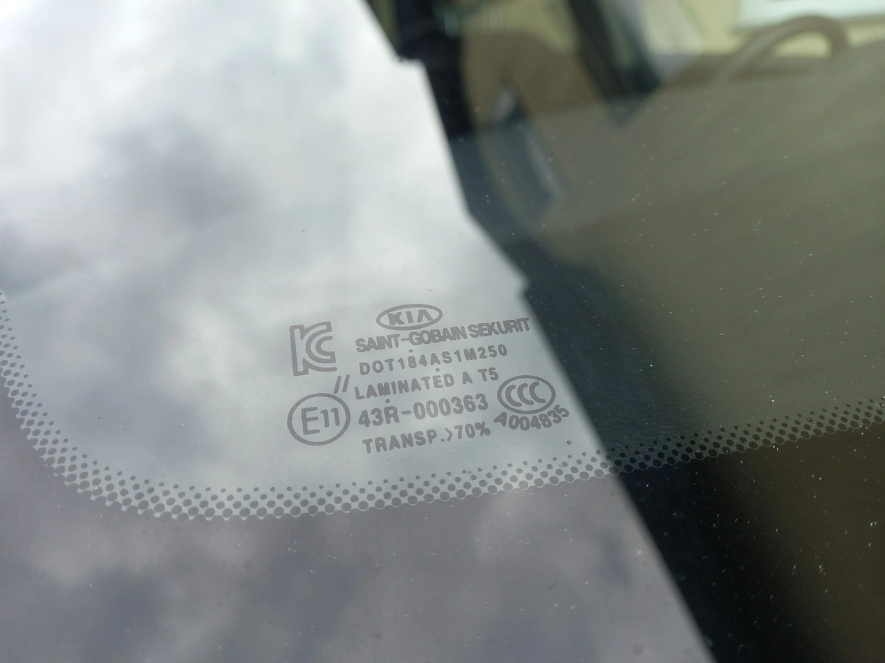 Kia Carens - Zdjęcie 12