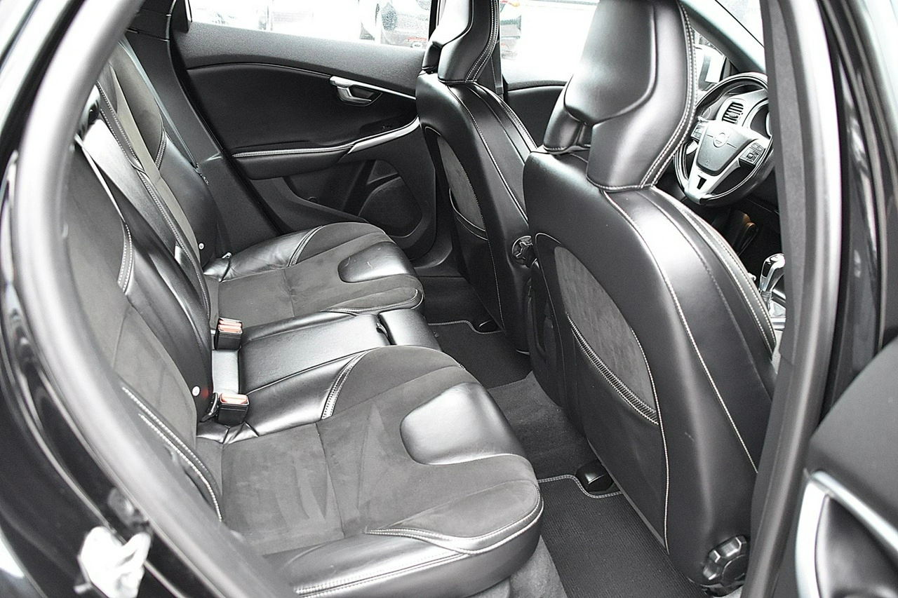 Volvo V40 - Zdjęcie 12