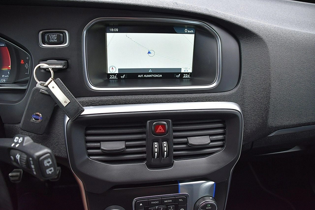 Volvo V40 - Zdjęcie 13