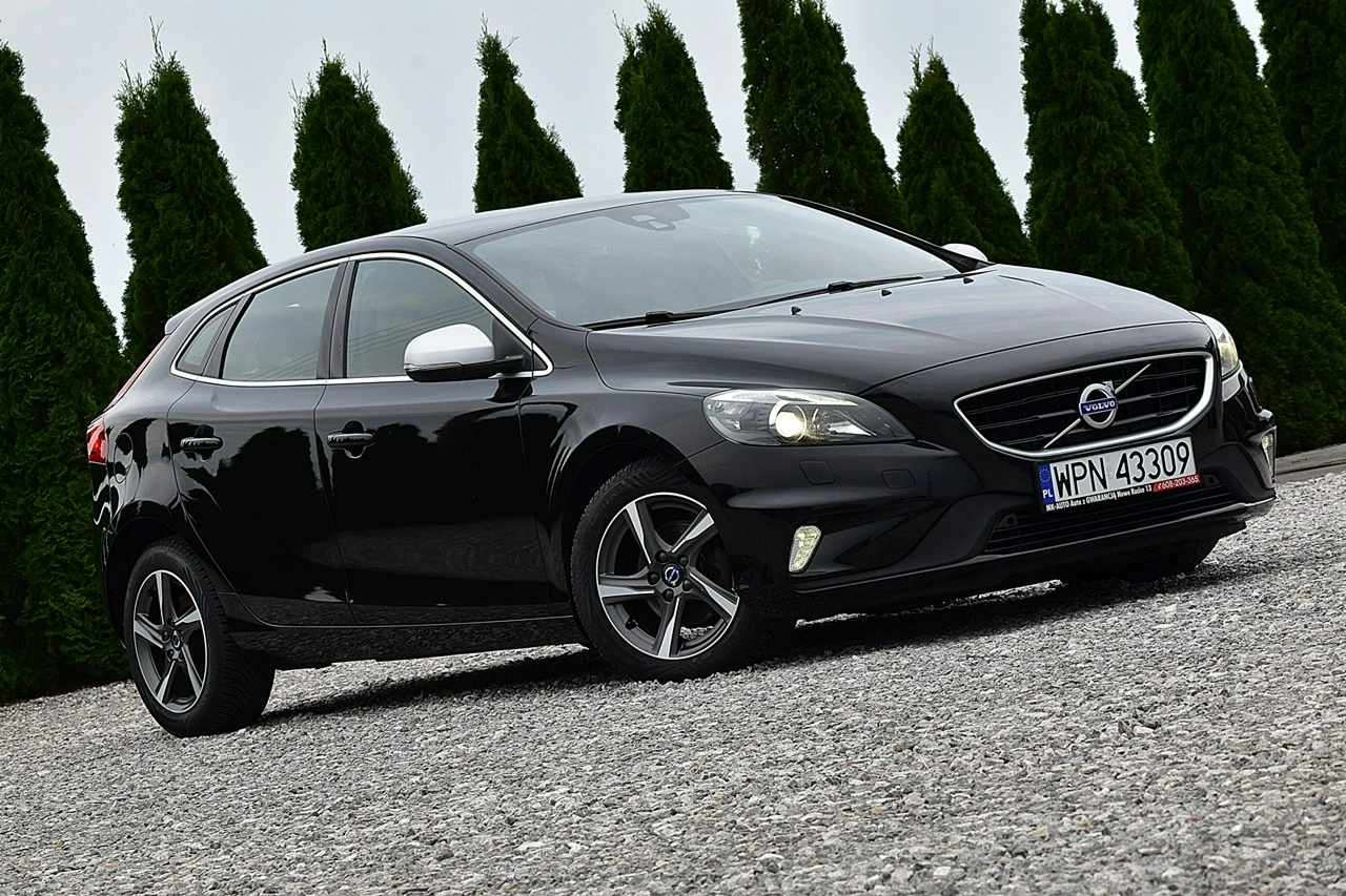 Volvo V40 - Zdjęcie 17