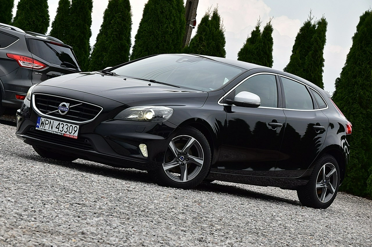 Volvo V40 - Zdjęcie 18