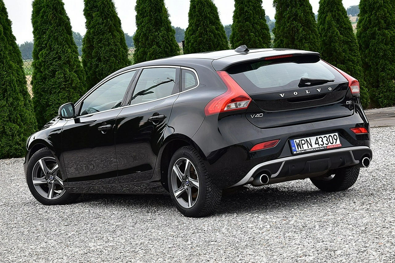Volvo V40 - Zdjęcie 21