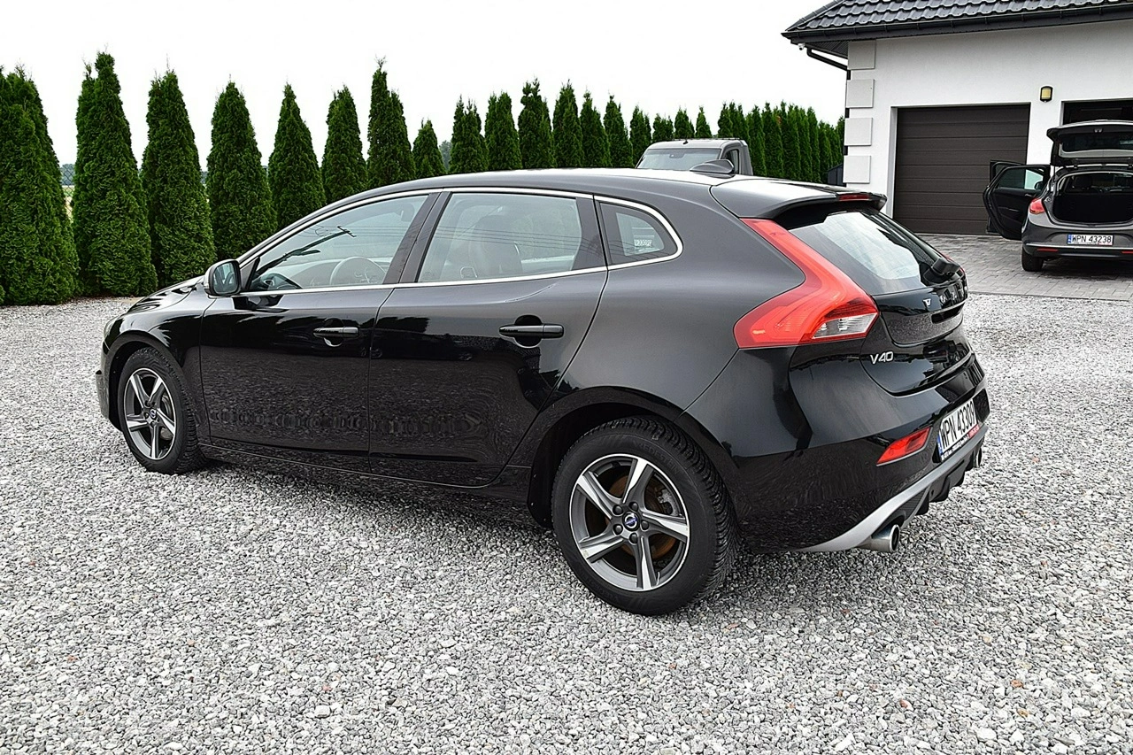 Volvo V40 - Zdjęcie 25
