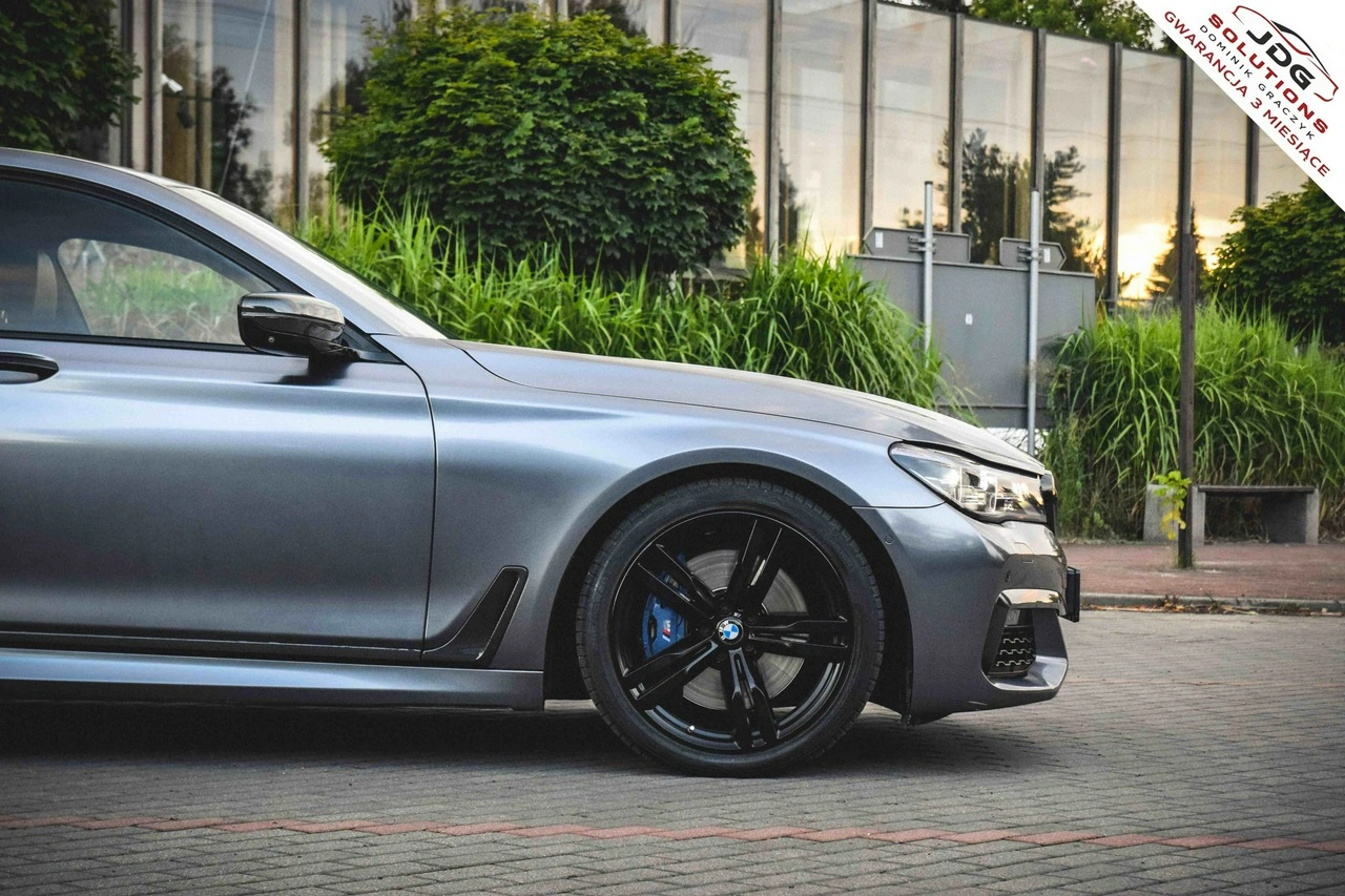 BMW 750 - Zdjęcie 9