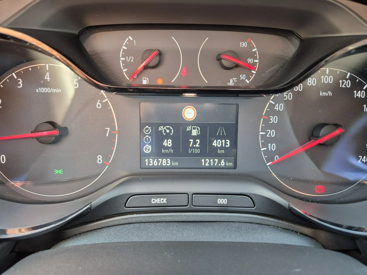 Opel Grandland X - Zdjęcie 21