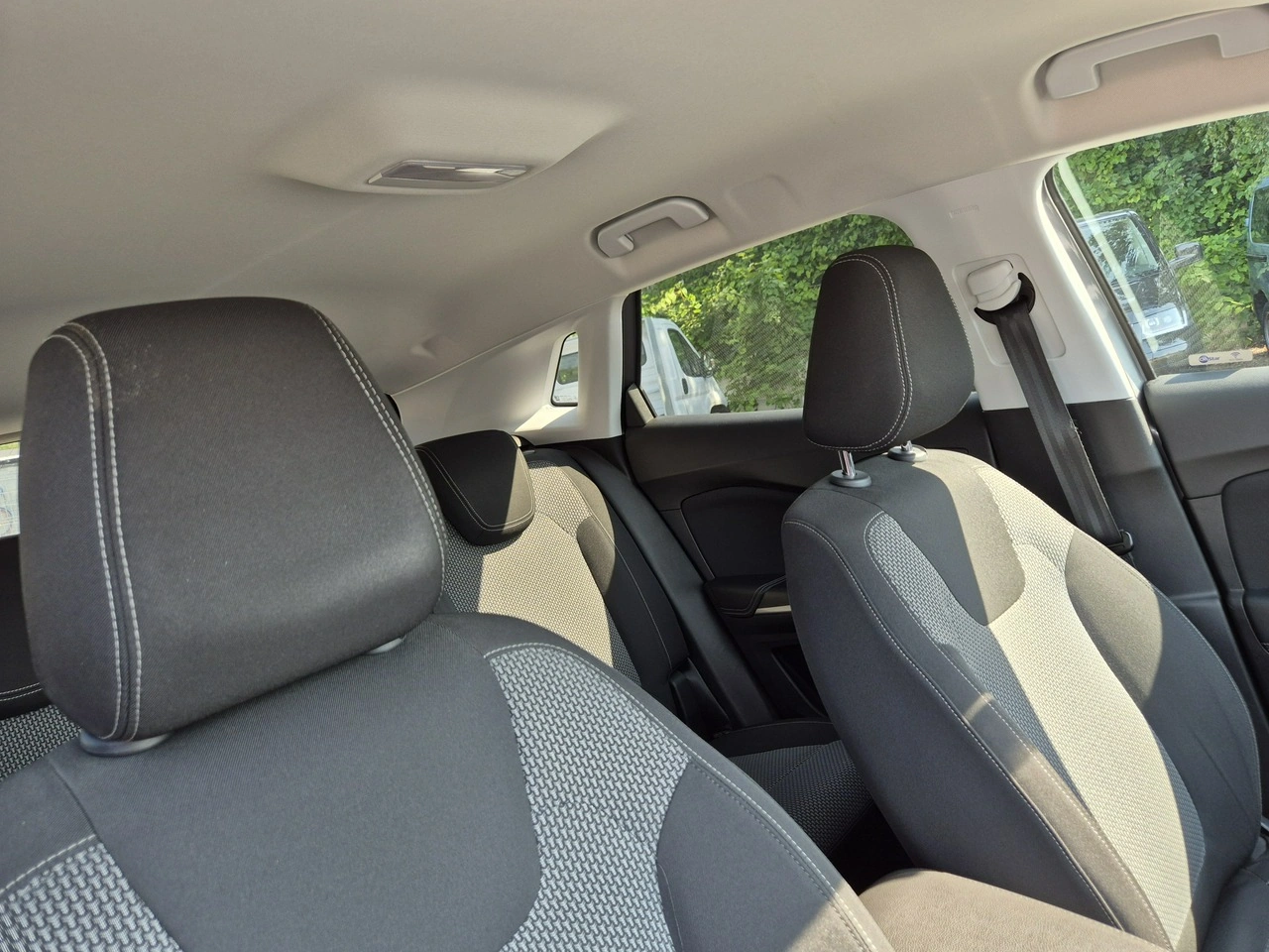 Opel Grandland X - Zdjęcie 34