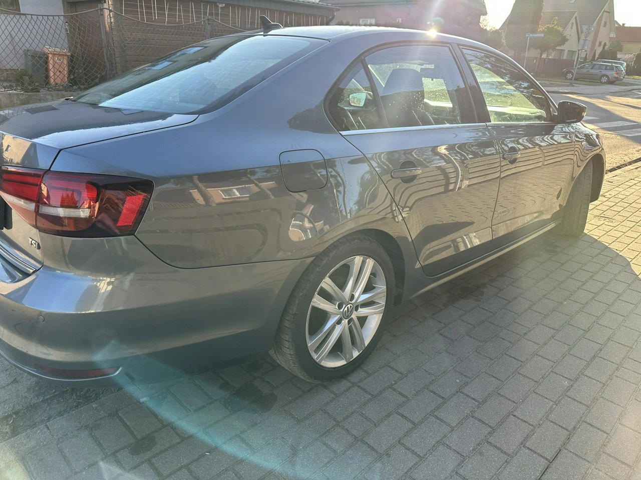 Volkswagen Jetta - Zdjęcie 2
