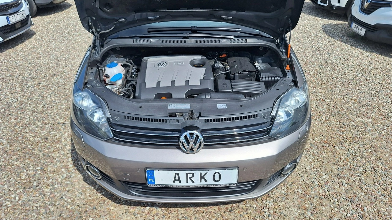 Volkswagen Golf Plus - Zdjęcie 14