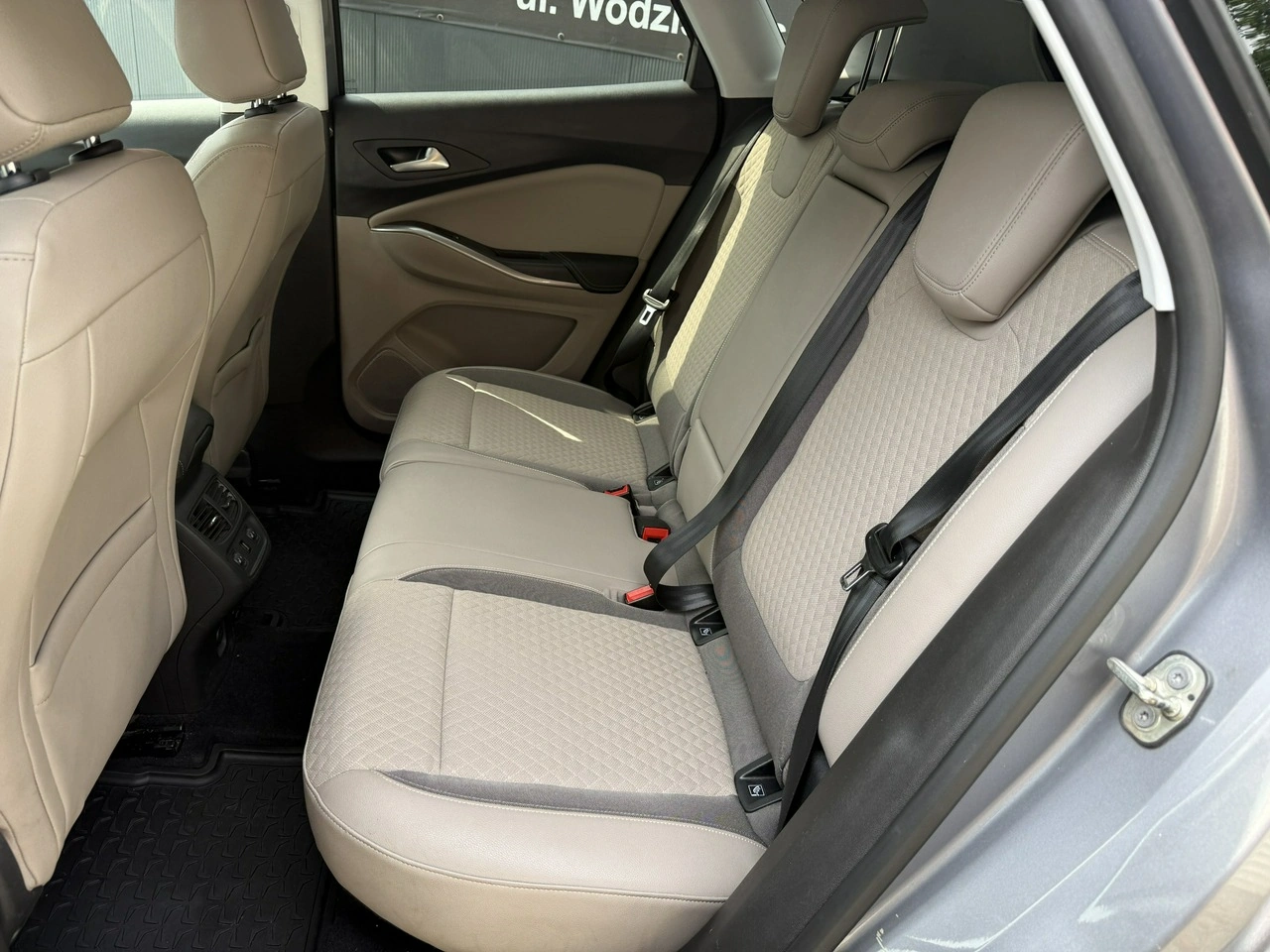 Opel Grandland X - Zdjęcie 10