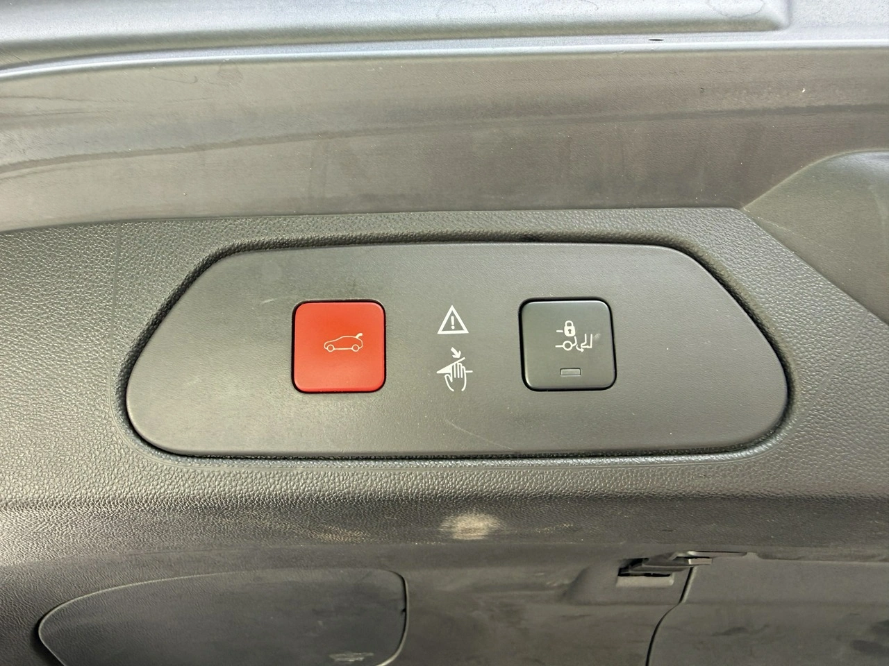 Opel Grandland X - Zdjęcie 15
