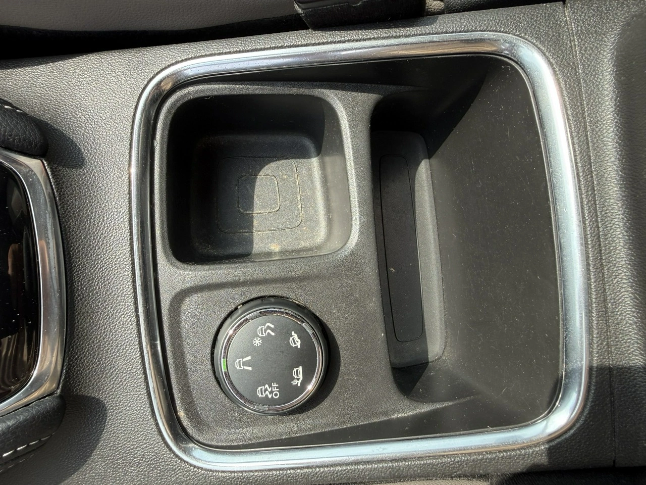 Opel Grandland X - Zdjęcie 30
