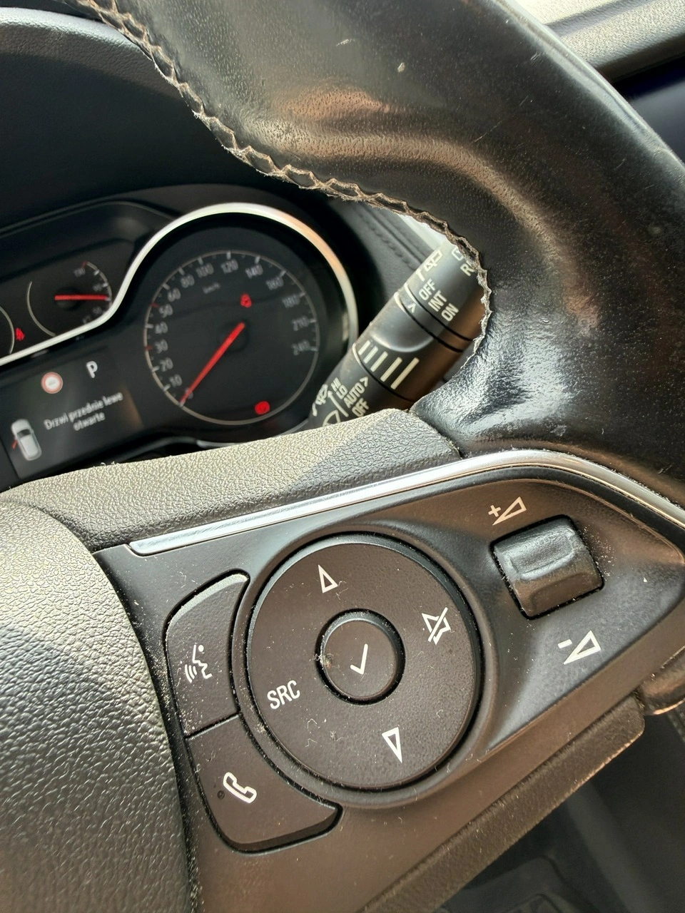 Opel Grandland X - Zdjęcie 32
