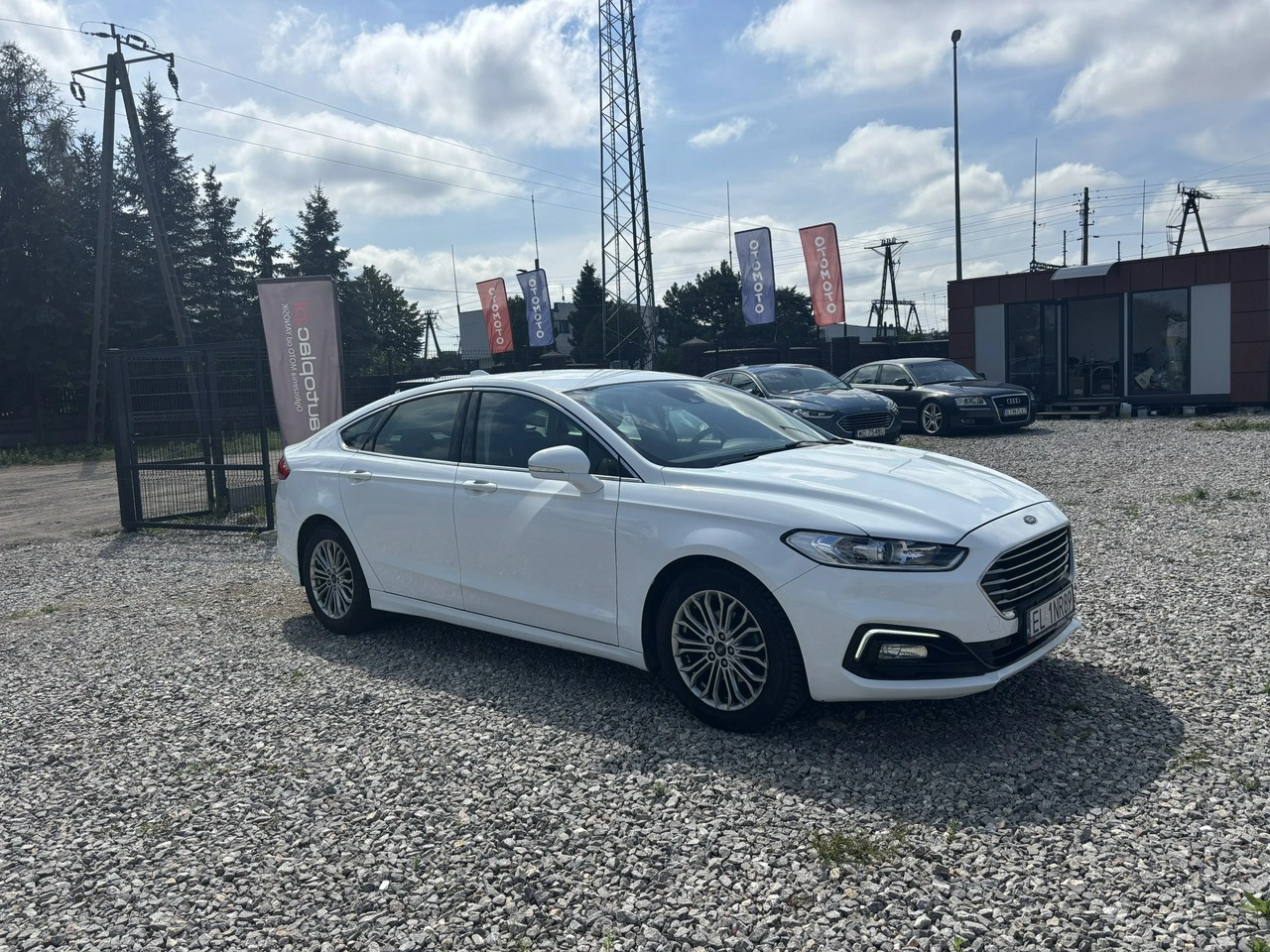Ford Mondeo - Zdjęcie 12