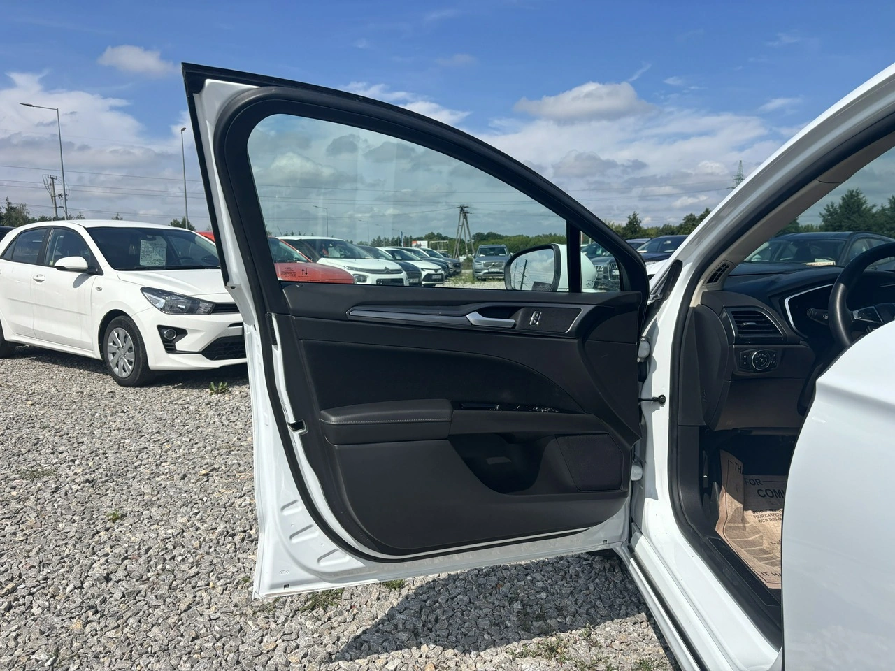 Ford Mondeo - Zdjęcie 15