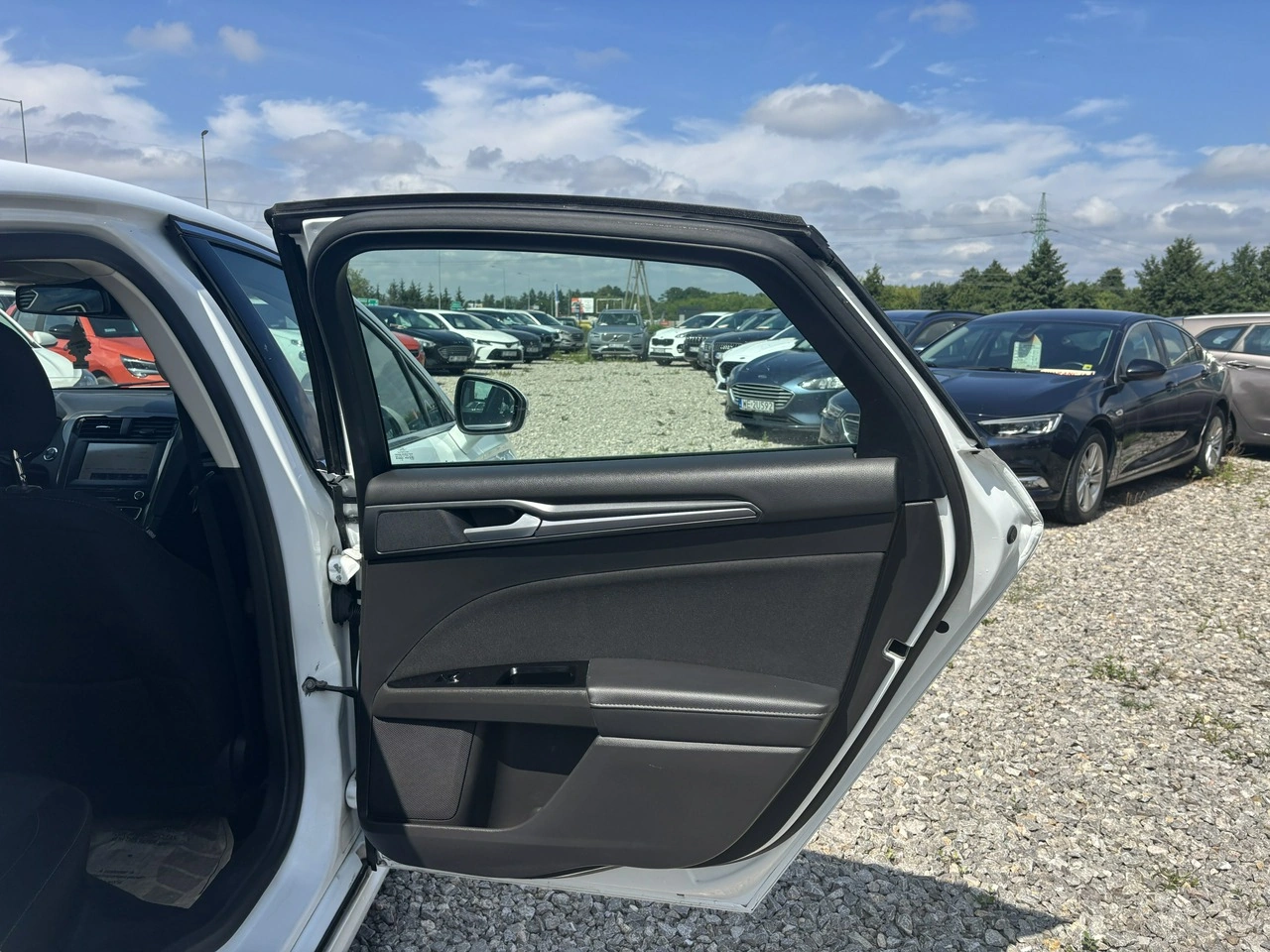 Ford Mondeo - Zdjęcie 33