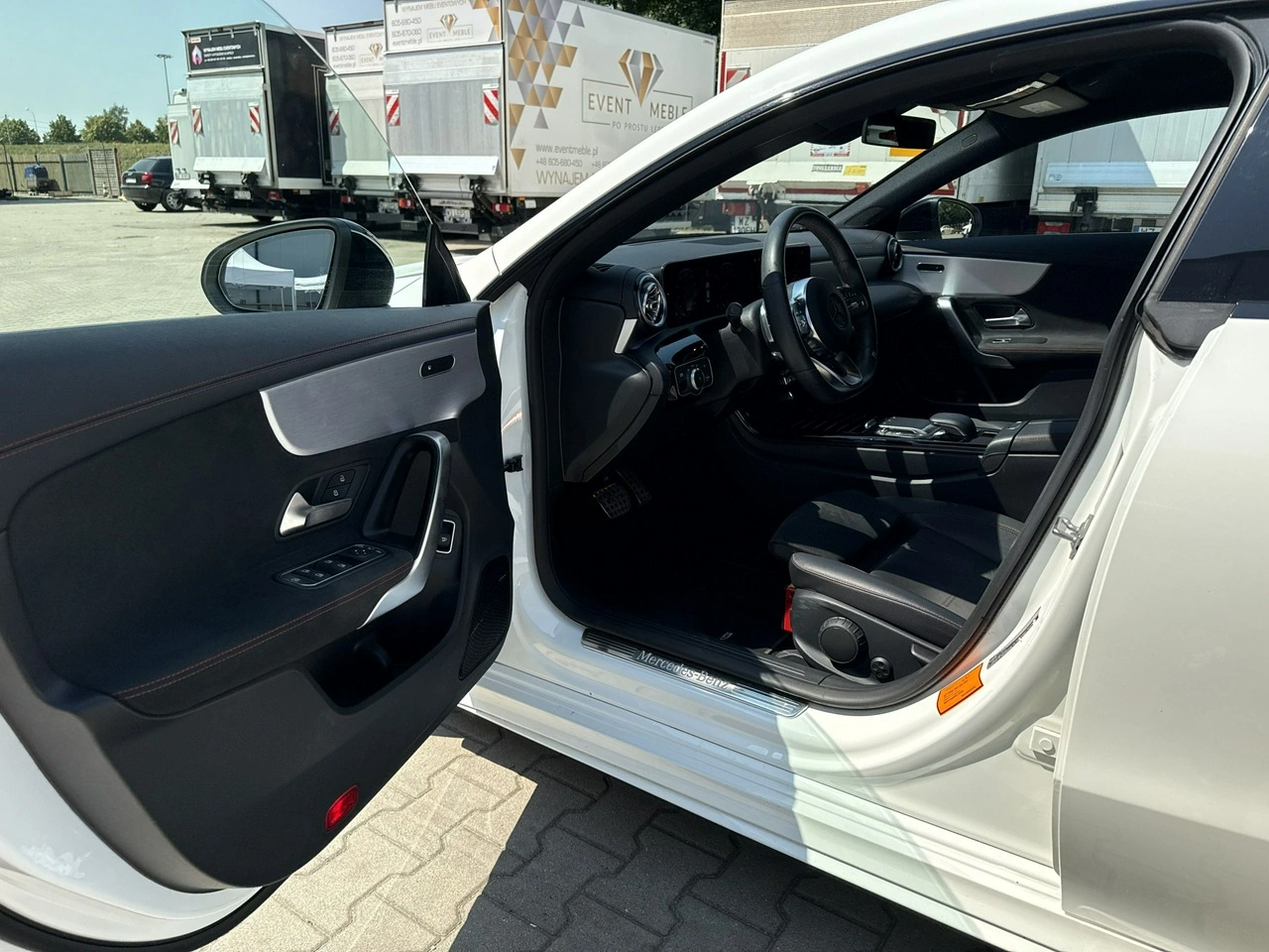 Mercedes CLA 200 - Zdjęcie 9