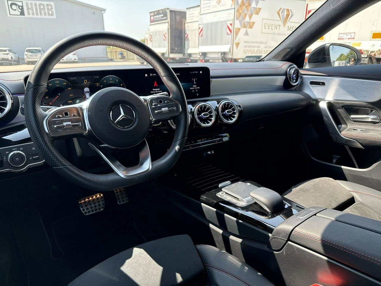 Mercedes CLA 200 - Zdjęcie 13
