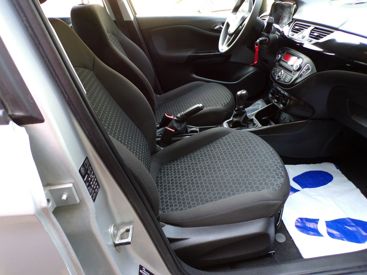 Opel Corsa - Zdjęcie 18