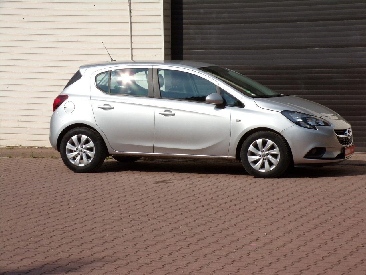 Opel Corsa - Zdjęcie 2