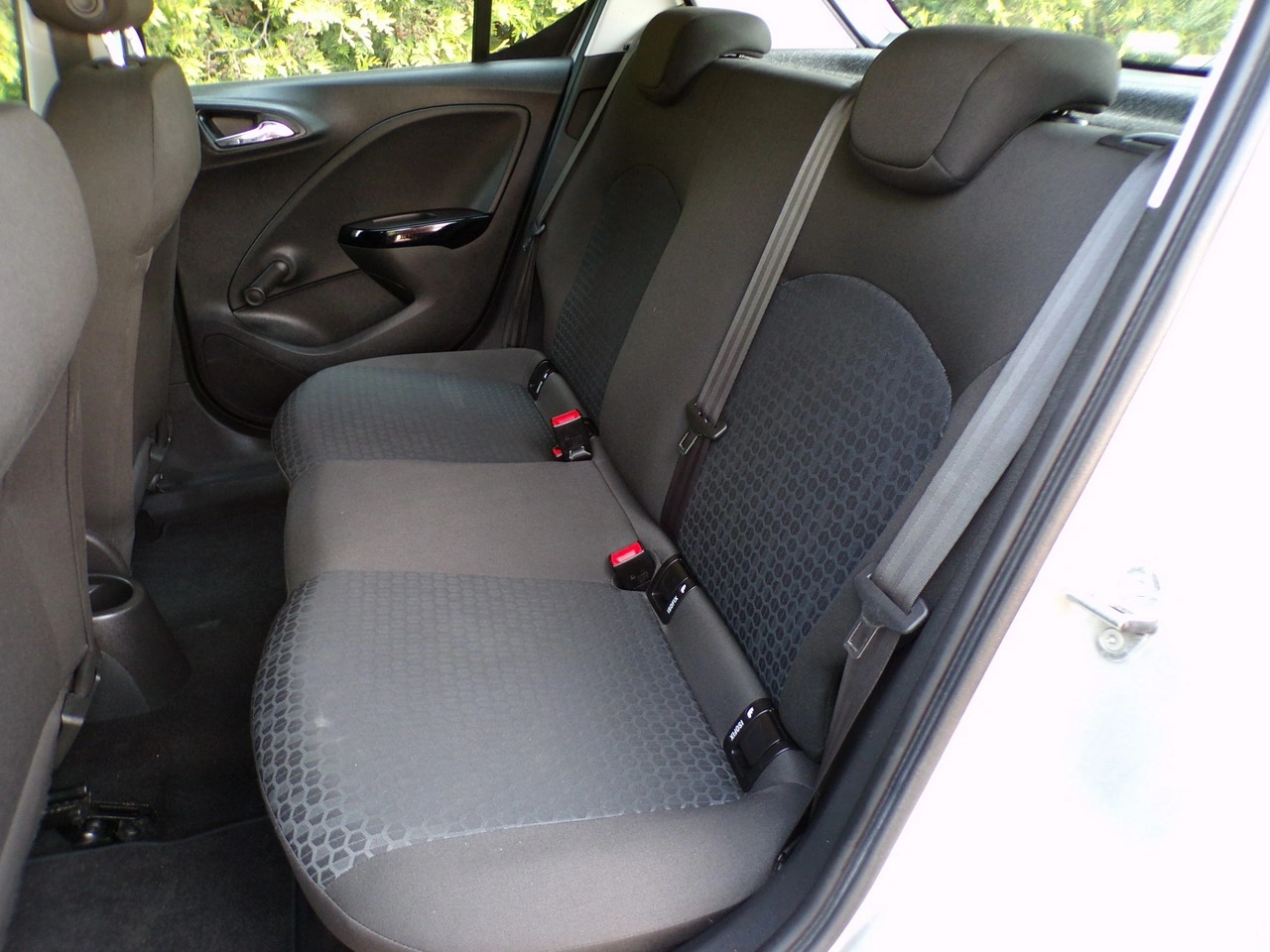 Opel Corsa - Zdjęcie 30