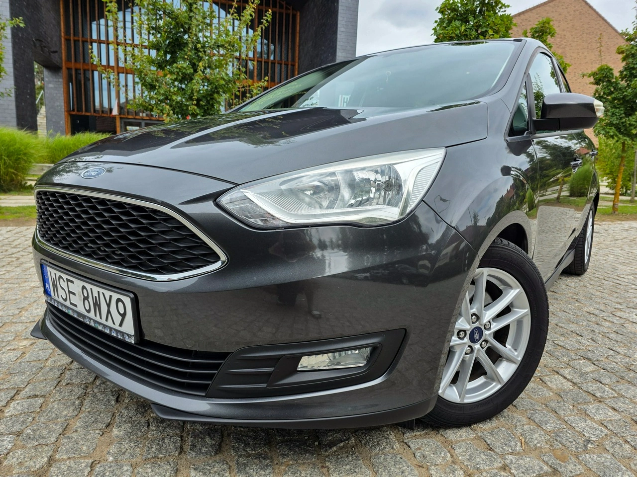 Ford C-MAX - Główne zdjęcie
