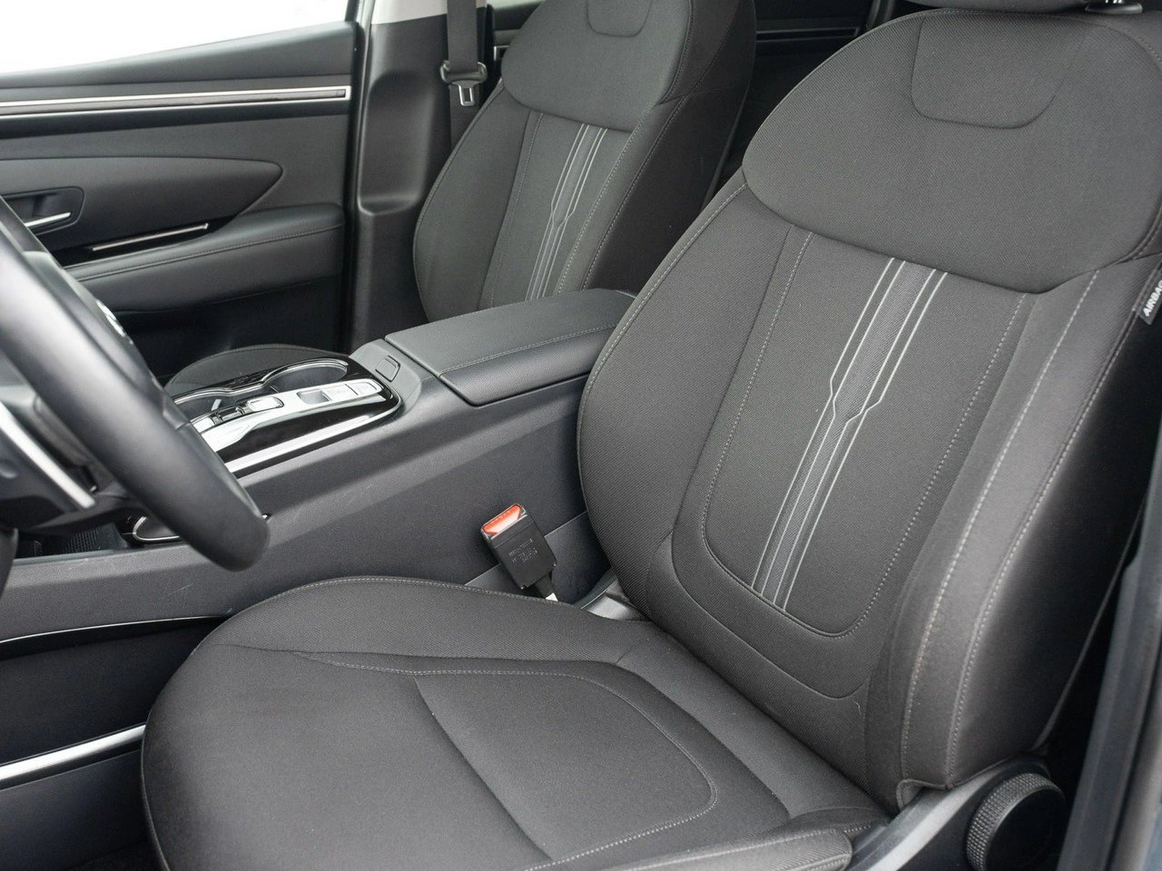Hyundai Tucson - Zdjęcie 9
