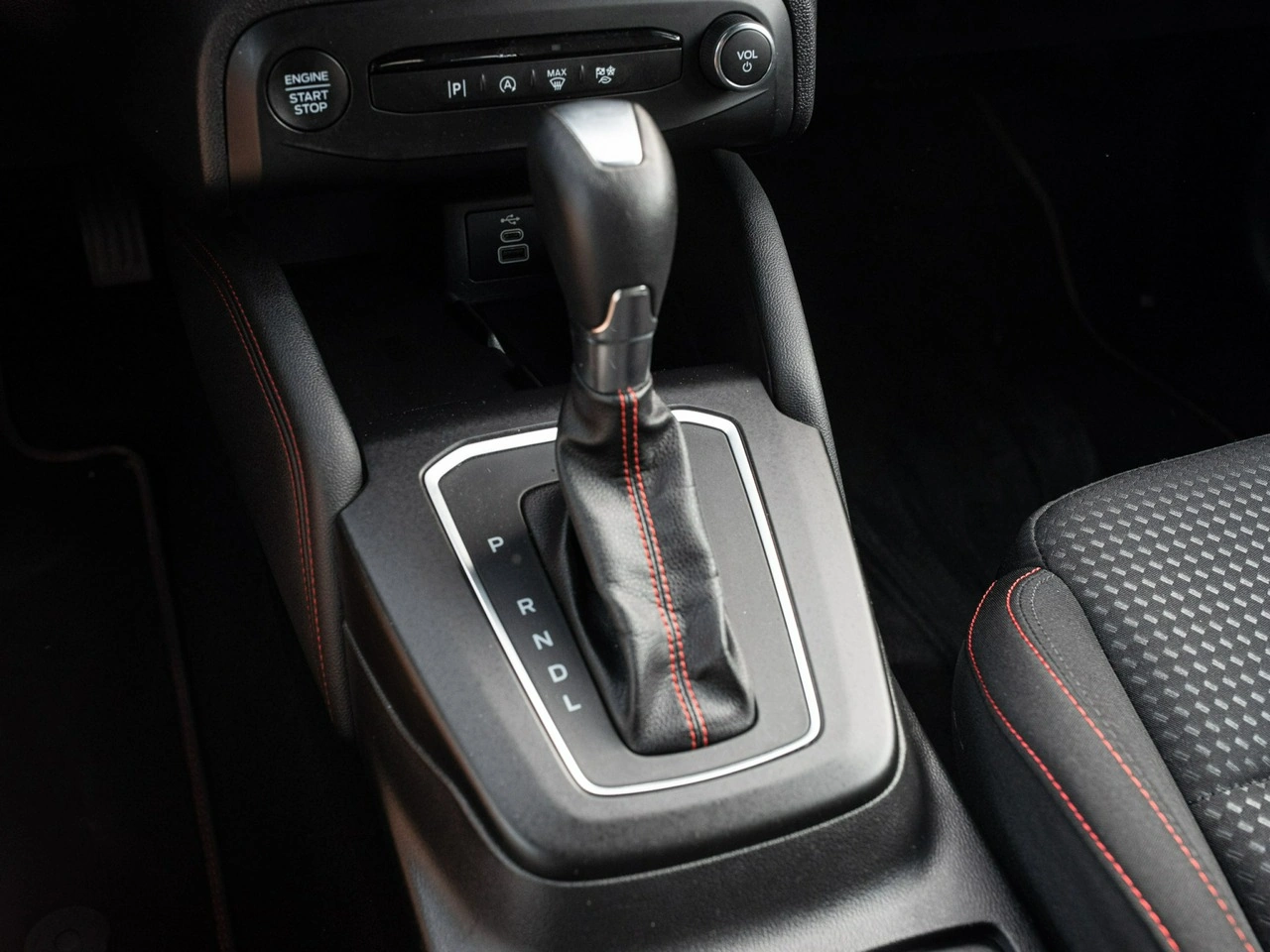 Ford Focus - Zdjęcie 14