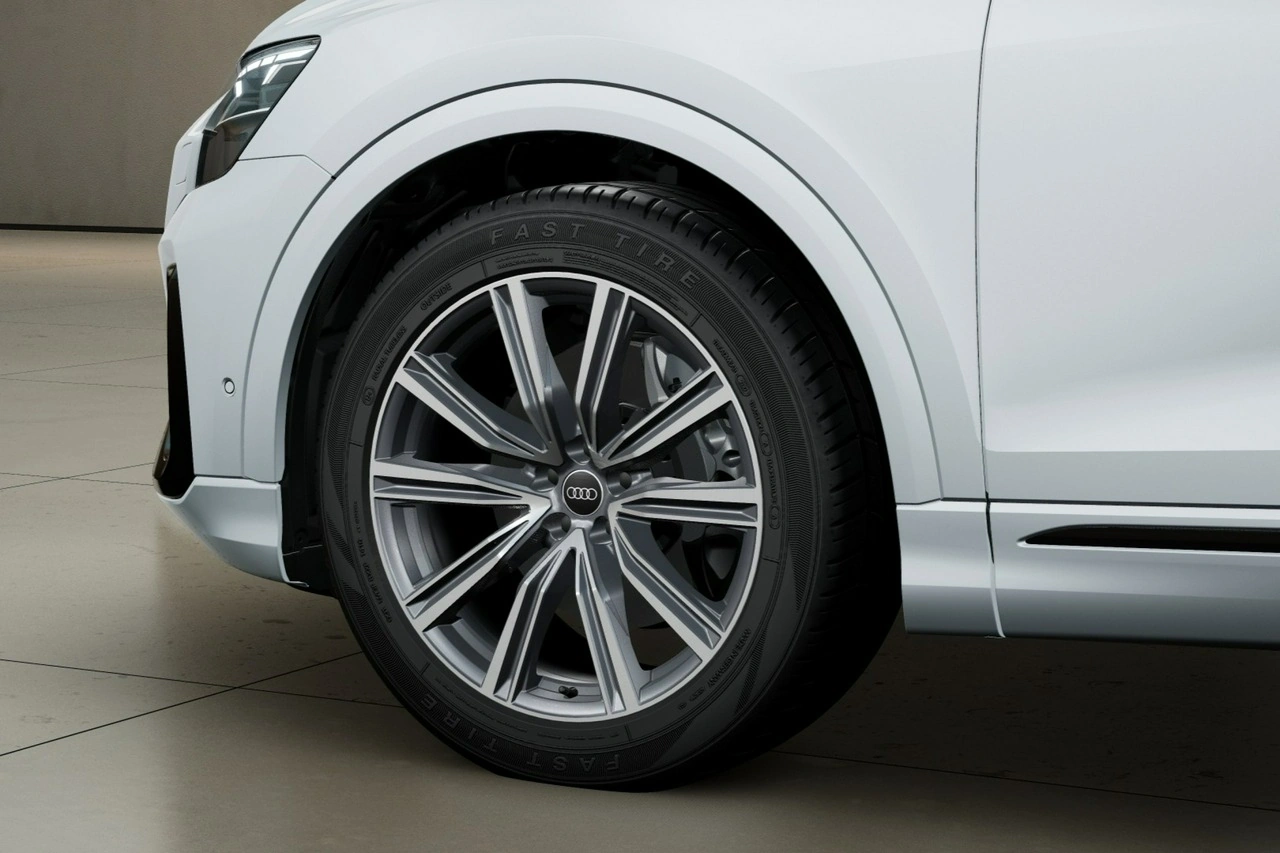 Audi Q8 - Zdjęcie 4