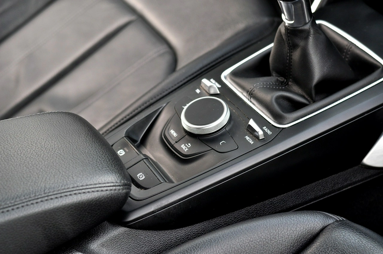 Audi Q2 - Zdjęcie 12