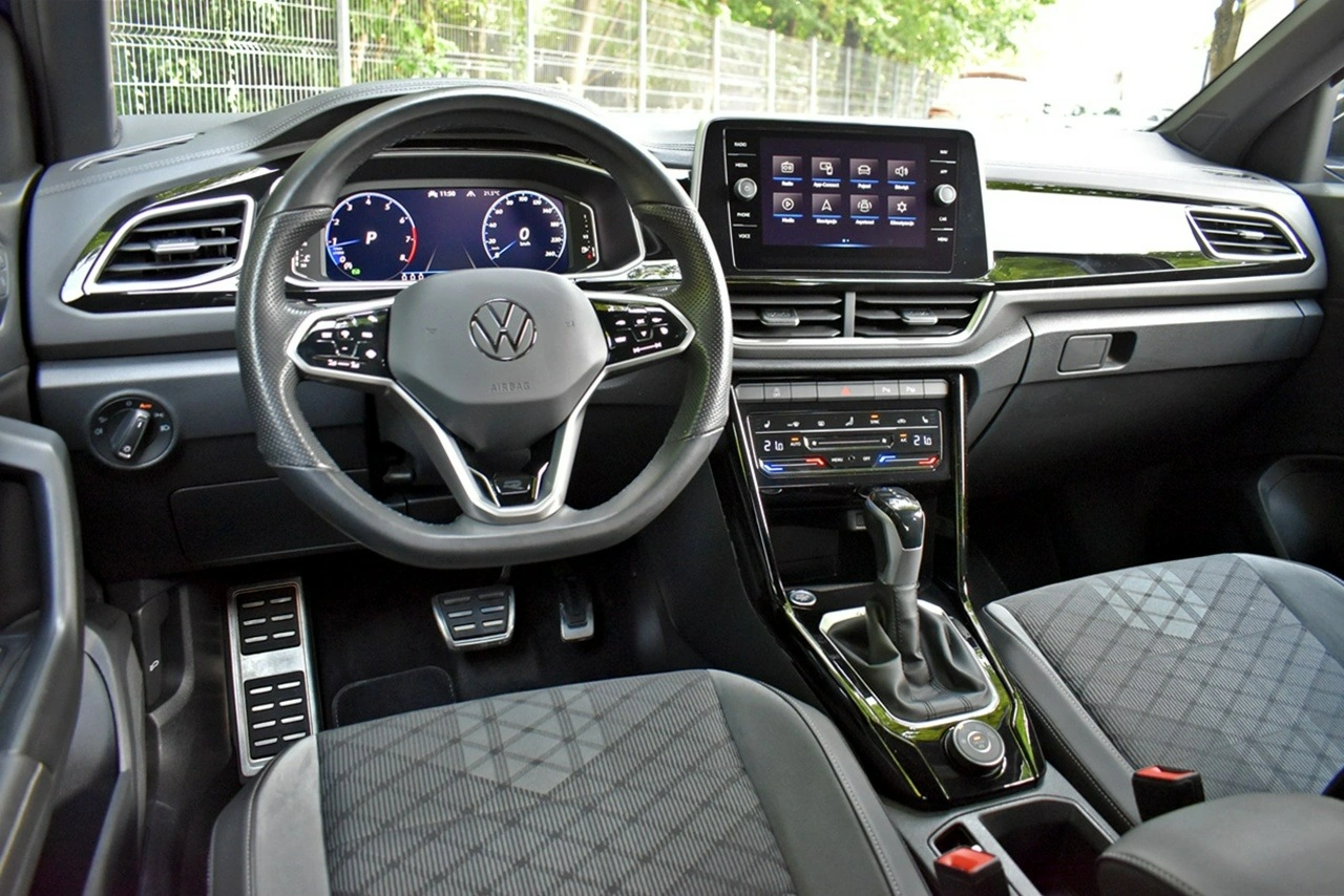 Volkswagen T-Roc - Zdjęcie 12