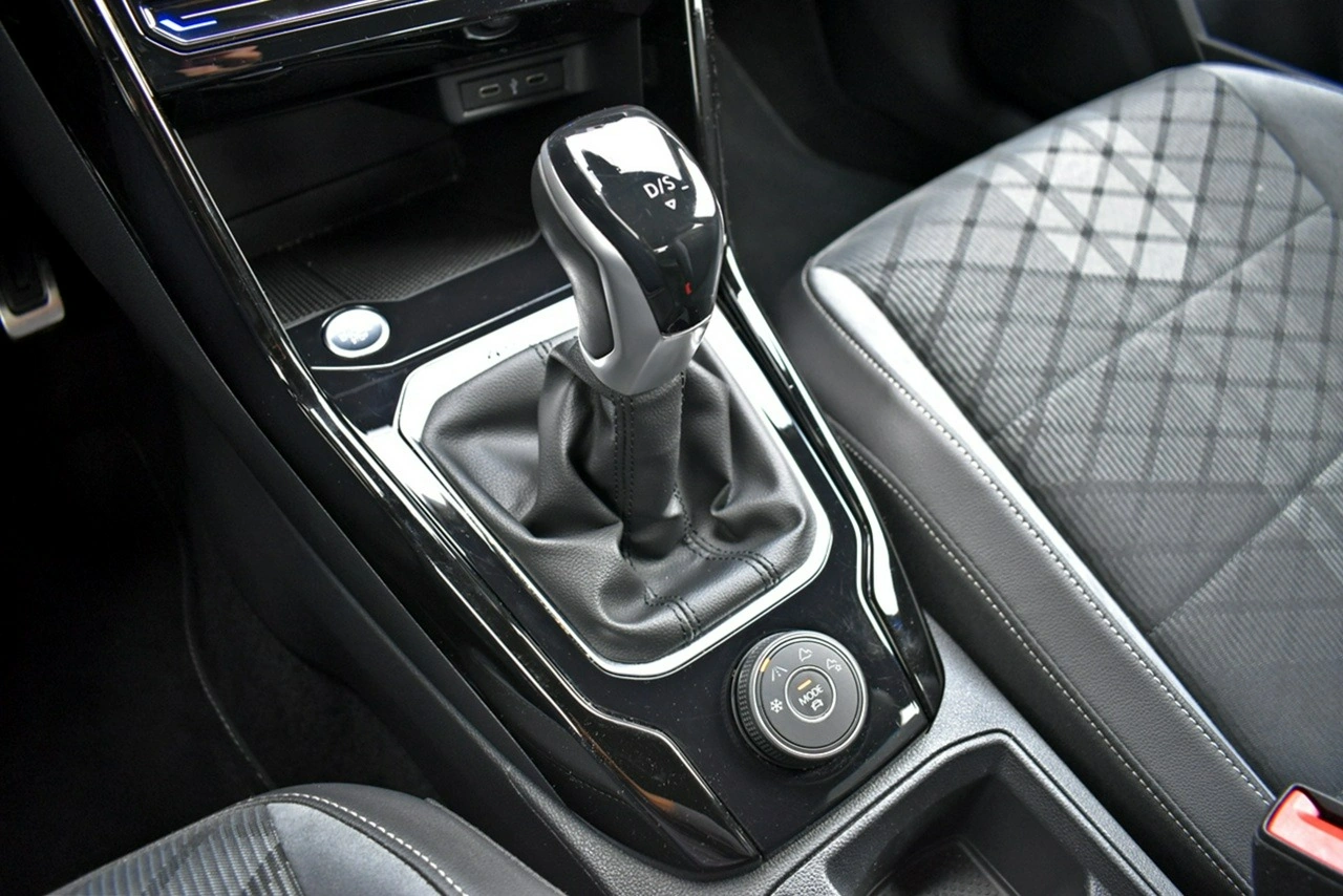 Volkswagen T-Roc - Zdjęcie 25