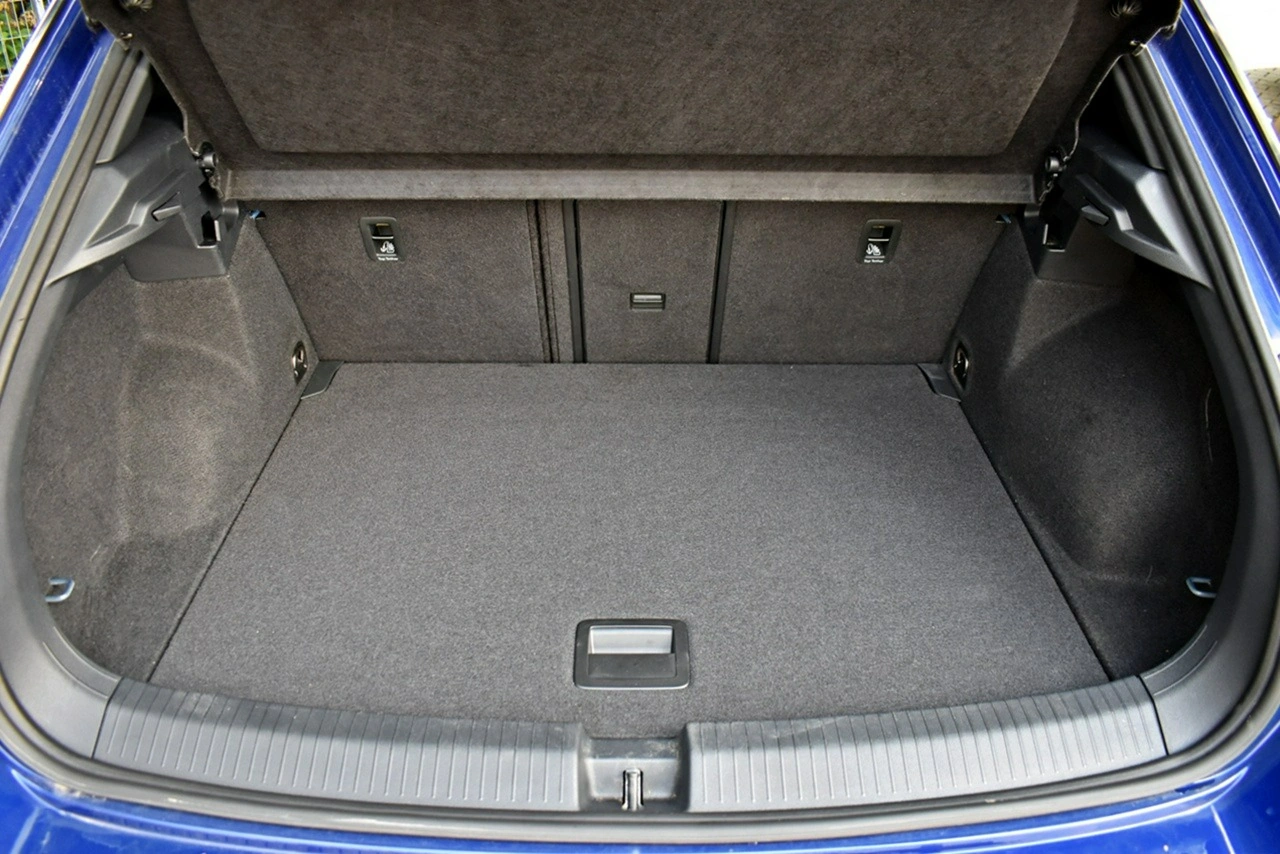 Volkswagen T-Roc - Zdjęcie 26