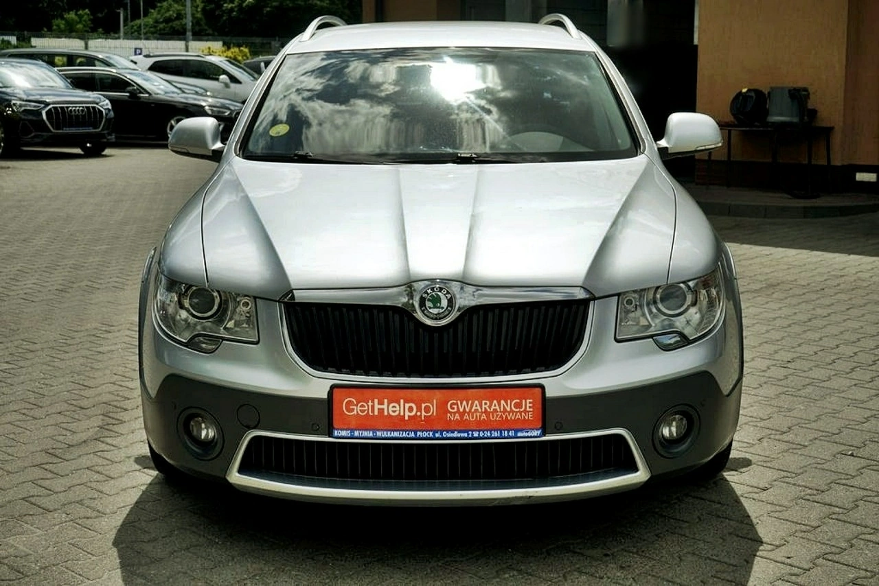 Skoda Superb - Zdjęcie 9