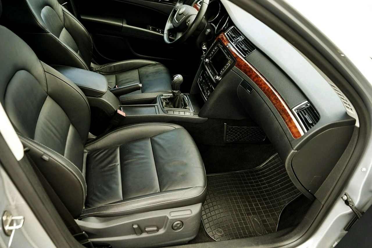 Skoda Superb - Zdjęcie 15