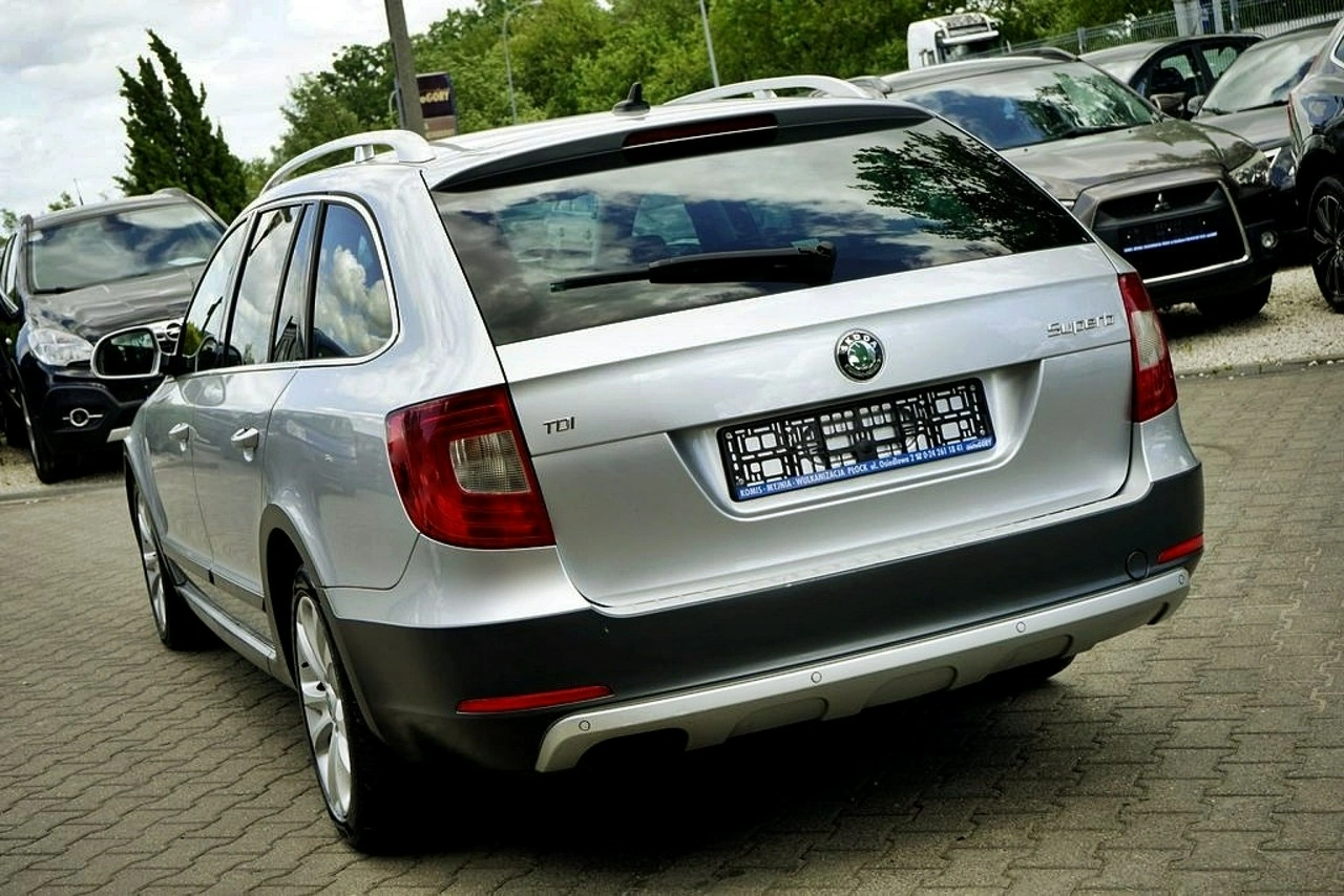 Skoda Superb - Zdjęcie 3