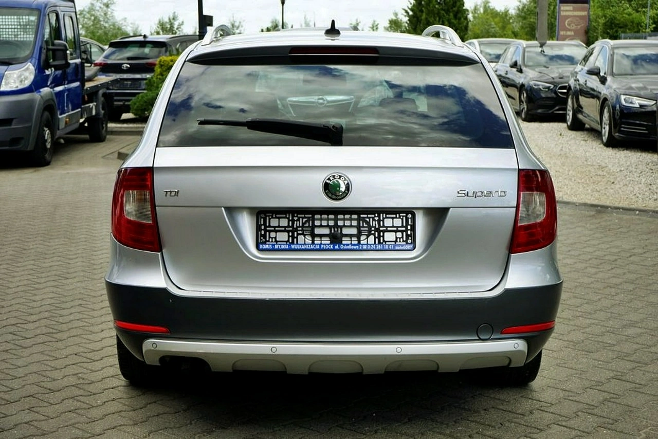 Skoda Superb - Zdjęcie 4