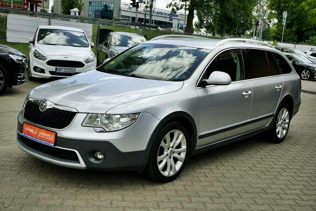 Skoda Superb - Zdjęcie 8